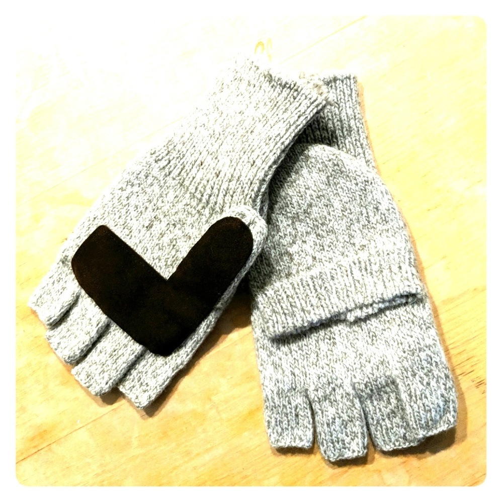 😄😄😄 Fingerless Mitten Gloves-NWOT